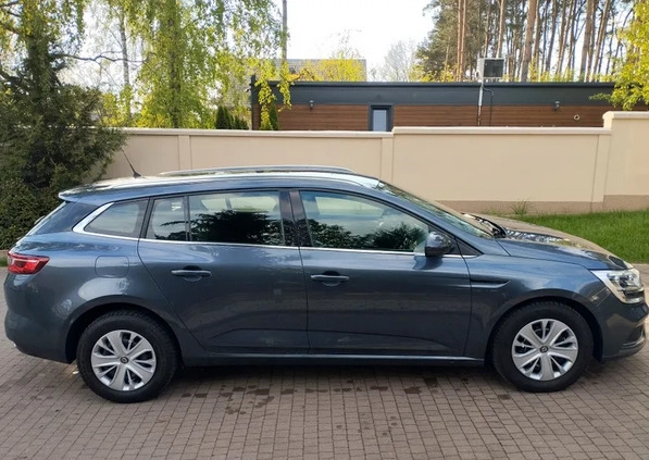 Renault Megane cena 32926 przebieg: 147000, rok produkcji 2018 z Gąbin małe 211